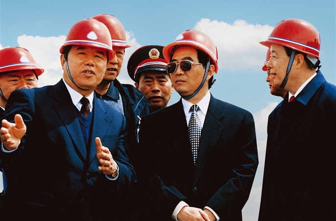 胡锦涛同志视察中铁二局参建的青藏铁路建设工地2020.12.23更新