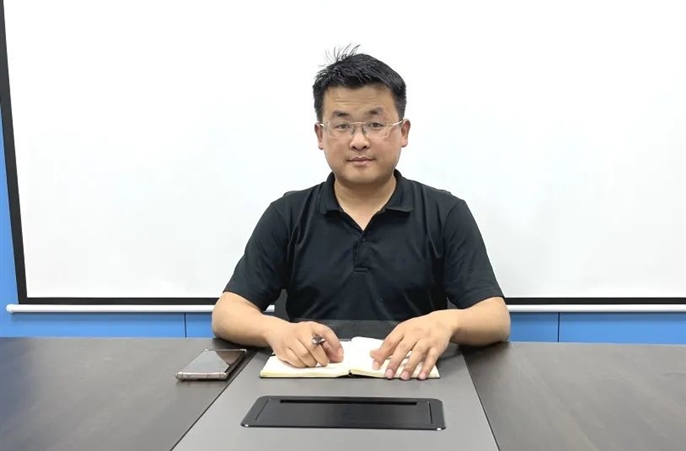 以奋斗者为本||金牌员工-永安领汇一标项目 工程部副部长 杜焕荣